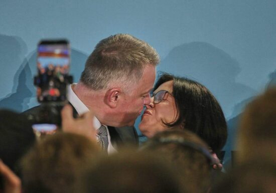 Vorläufiges Endergebnis: CDU gewinnt Wahl in Rheinland-Pfalz klar