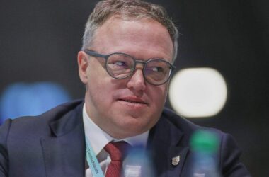 Voigt schlägt wegen Iran-Krieg Aussetzen der CO2-Preise vor