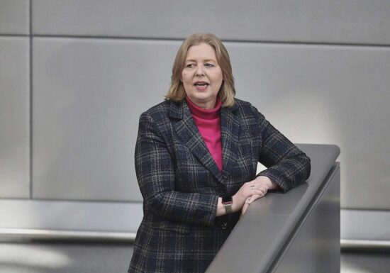 Bas wehrt sich gegen "lange Debatte über neue Köpfe" in der SPD