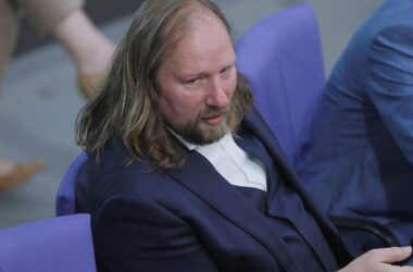 Hofreiter widerspricht Kanzler zu EU-Gipfel-Themen