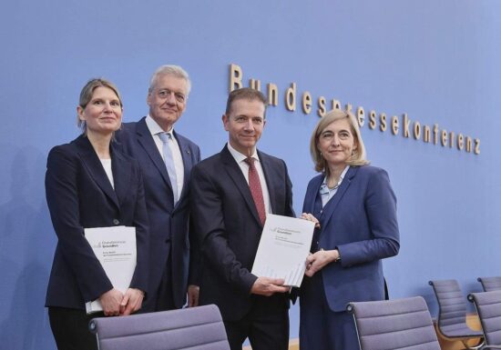 Linke kritisiert einseitige GKV-Reformvorschläge