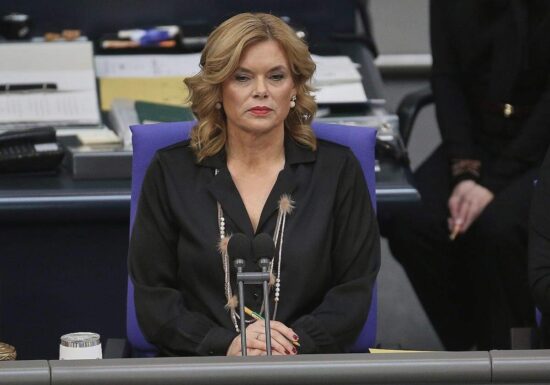 Klöckner sieht "merkliche Beruhigung" im Parlament