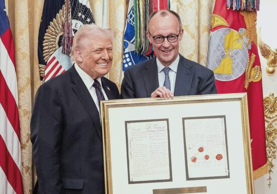 Trump bekommt von Merz Kopie von Handelsvertrag mit Preußen