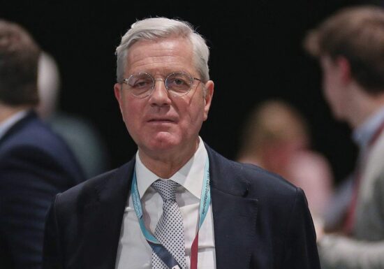 Röttgen: Iran gerade glaubwürdiger als Trump