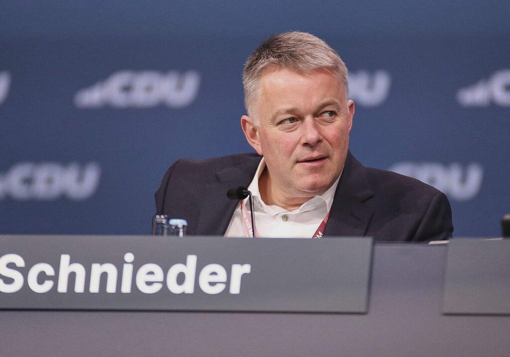 Gordon Schnieder geht optimistisch in letzte Wahlkampfphase