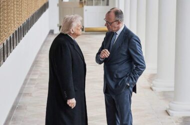 Bundesregierung hält Einladung an Trump weiter aufrecht