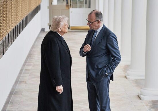 Bundesregierung hält Einladung an Trump weiter aufrecht