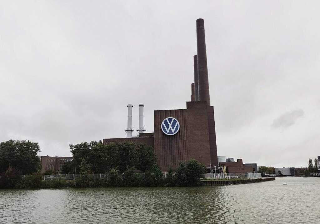Lies will chinesische Autoproduktion in VW-Werken "offen prüfen"