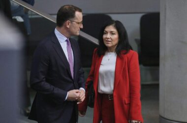 Spahn stärkt Reiche demonstrativ den Rücken