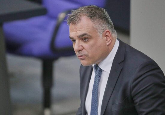 SPD unterstützt Linnemann-Plan zur Reduzierung der Krankenkassen