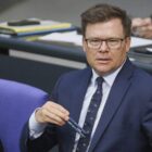 Bundesumweltminister denkt über Haushaltsnotlage nach