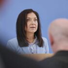 Bundesregierung kappt Konjunkturprognose