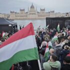 Ungarn: Orbán gesteht Niederlage gegen Magyar bei Parlamentswahl ein