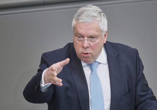 Iran-Krieg: CDU sieht Trumps Blockade-Plan als Verhandlungstaktik