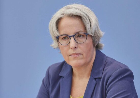 Missbrauchsbeauftragte entsetzt über Zahlen zu Jugendpornografie