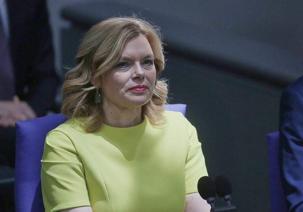 Klöckner reist nach Estland und Litauen