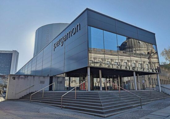 Pergamonsaal soll nach Sanierung erneut monatelang schließen