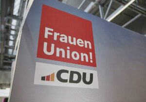 Frauen Union fordert besseren Schutz für Deepfake-Opfer