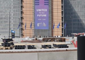 EU-Kommission pocht auf Öffnung von Android für weitere KI-Dienste