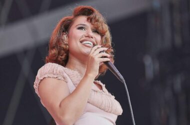 Johannes Oerding an Spitze der Album-Charts - Raye auf Platz drei