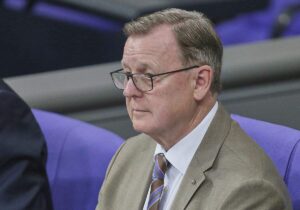 Ramelow wirft Linkenspitze Täuschung bei Diätendeckel-Antrag vor