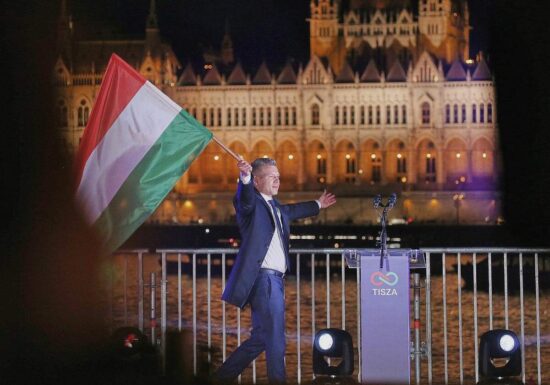 Strack-Zimmermann sieht Orban-Abwahl als "geopolitisches Zeichen"