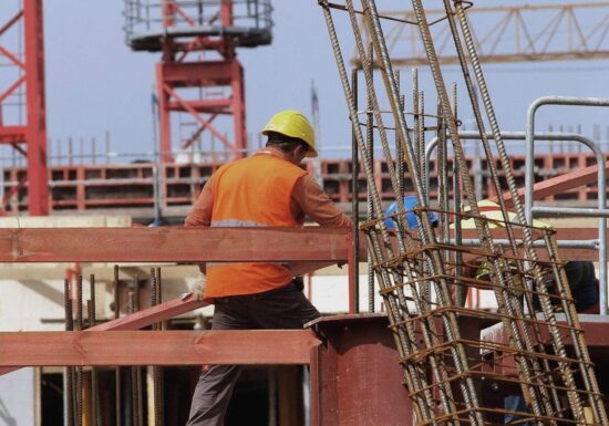 Klingbeil plant Bundesgesellschaft für bezahlbaren Wohnungsbau