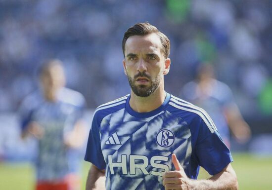 2. Liga: Schalke schlägt Münster klar und bleibt Tabellenführer