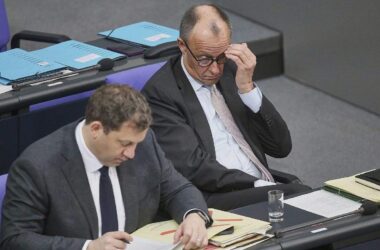 Grüne werfen Schwarz-Rot schlechte Arbeitsmoral vor