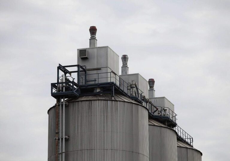 Industrie weniger zurückhaltend bei Investitionen