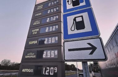 Spritpreise: Grüne werfen Merz Führungsversagen vor