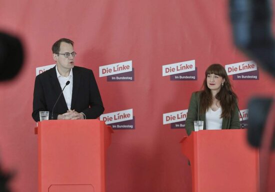 Linke kritisiert geplante Diätenerhöhung als "dreist"