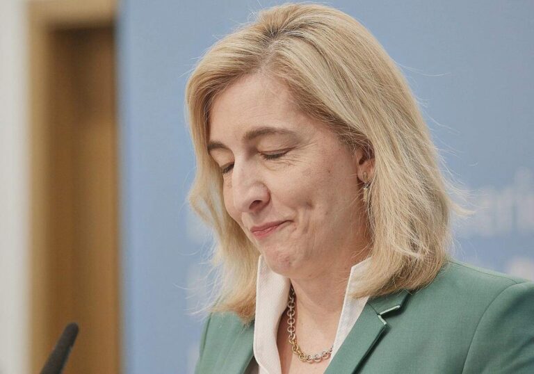 Roche-Pharma-Chef kritisiert Reform von Warken scharf