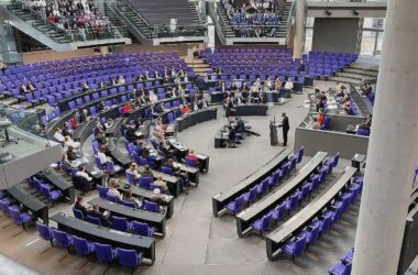 Bundestag beschließt Beschleunigung von Vergabeverfahren