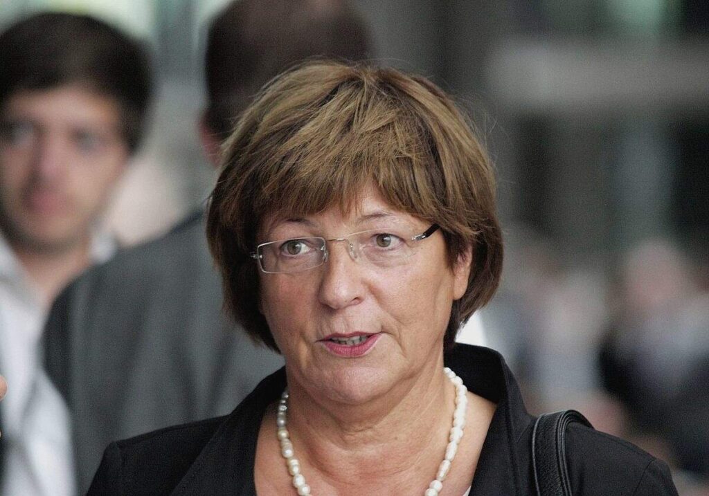 Ulla Schmidt meldet sich wegen Gesundheitsreform zurück