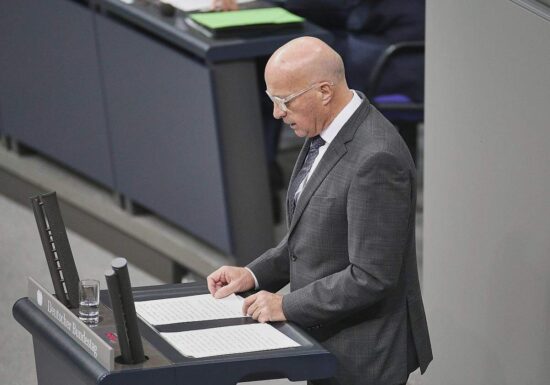 Berichte: Verteidigungspolitischer Sprecher der AfD tritt zurück