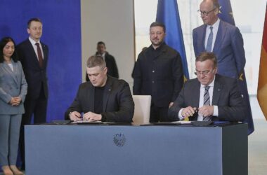 Berlin und Kiew vereinbaren Austausch digitaler Gefechtsdaten