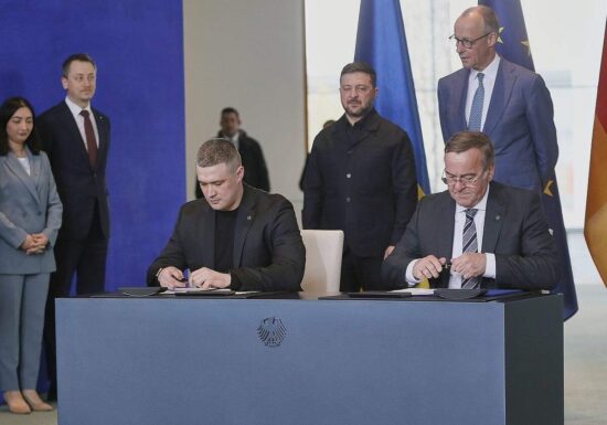 Berlin und Kiew vereinbaren Austausch digitaler Gefechtsdaten