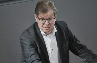 Stegner nennt Ermahnungen des Kanzlers "kontraproduktiv"