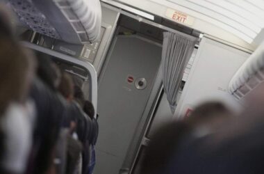 Finanzierung von Luftverkehrsteuer-Senkung ab 2027 weiter unklar