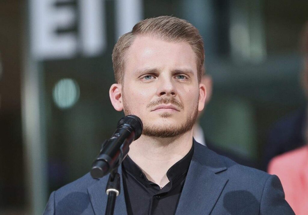 SPD-General wirft Union Unehrlichkeit in Schuldenbremse-Debatte vor