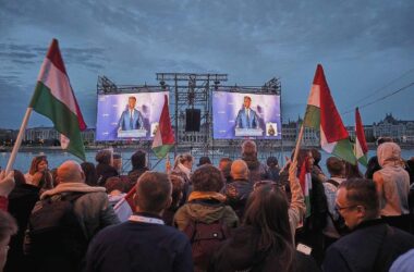 Parlamentswahl in Ungarn: Magyar spricht von "historischem Tag"