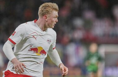 Bundesliga: Leipzig dreht nach Pause auf und siegt in Frankfurt