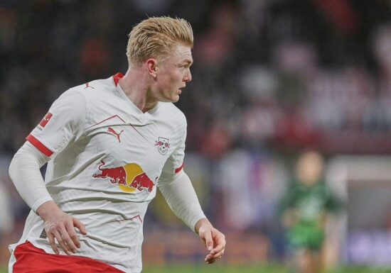 Bundesliga: Leipzig dreht nach Pause auf und siegt in Frankfurt