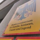 Unmut im Familienministerium wegen Kürzung bei "Demokratie leben"