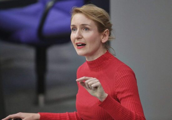 Linken-Chefin stellt sich auf Neuwahlen ein