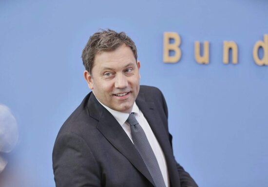 Klingbeil sieht in Haushaltsplan Basis für "Planungssicherheit"