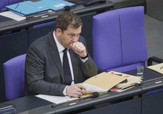 CDU-Arbeitnehmerflügel kritisiert Klingbeils Krisenmanagement