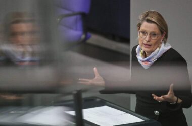 Justizministerin fordert Entkriminalisierung von Schwarzfahren