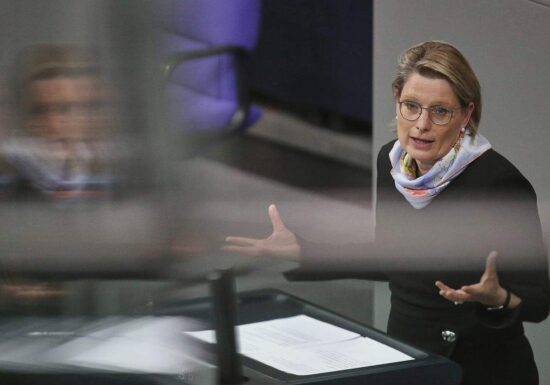 Justizministerin fordert Entkriminalisierung von Schwarzfahren